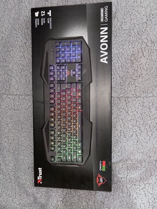 Teclado Gaming Trust GXT