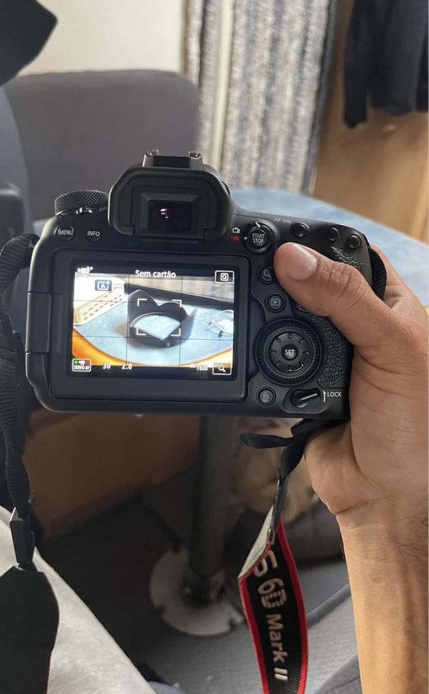 Canon 6D mark II