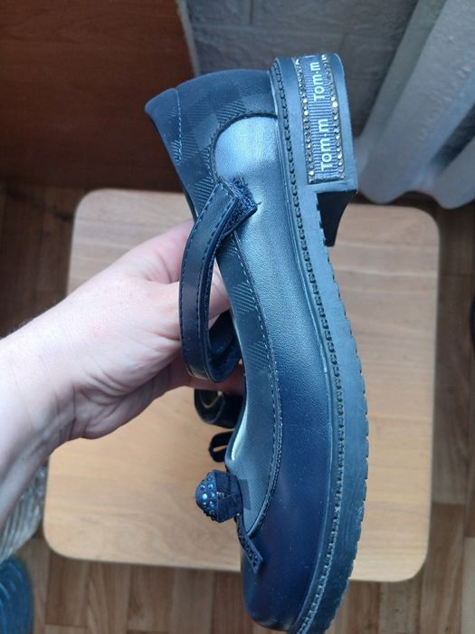 Туфлі шкільні на дівчинку