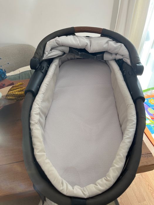 Alcofa para Carrinho Bebé Mutsy EVo