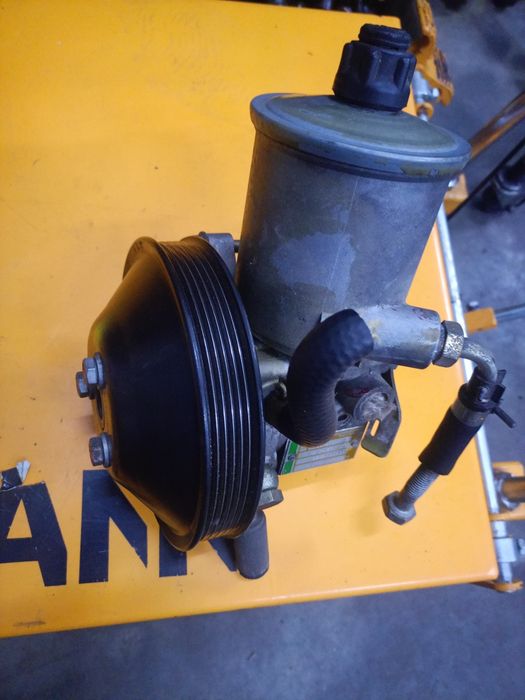 Pompa wspomagania w124/w202 ASD