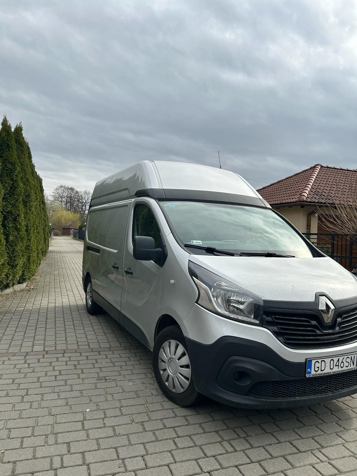 Renault trafic maxi L2H2 Polski salon 163tyś km fak vat