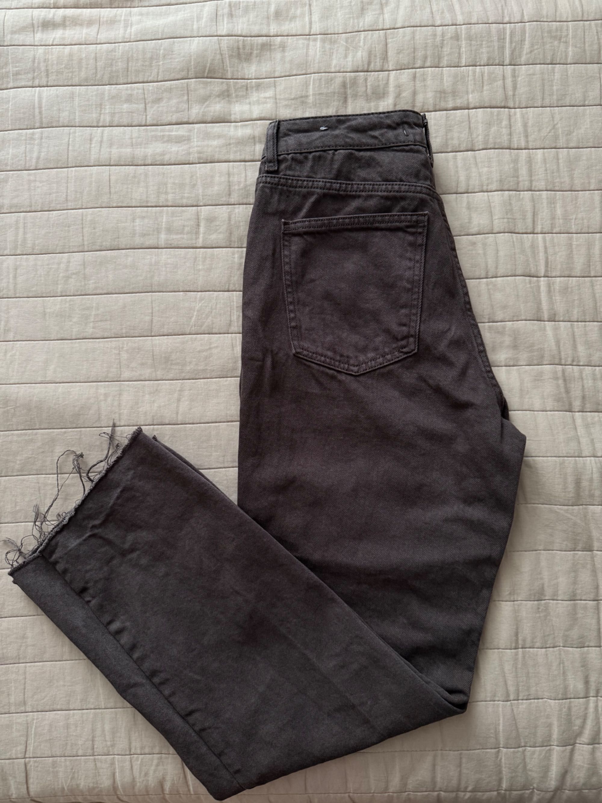 Джинси Zara шоколадні 38р