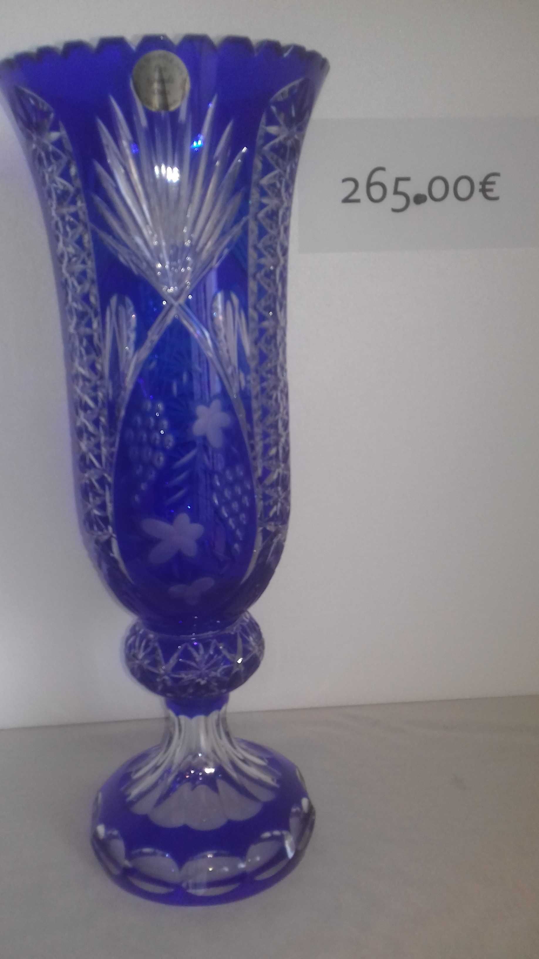 Vaso CRISTAL 38 cm Soprado e Lapidado à Mão, Alta Qualidade