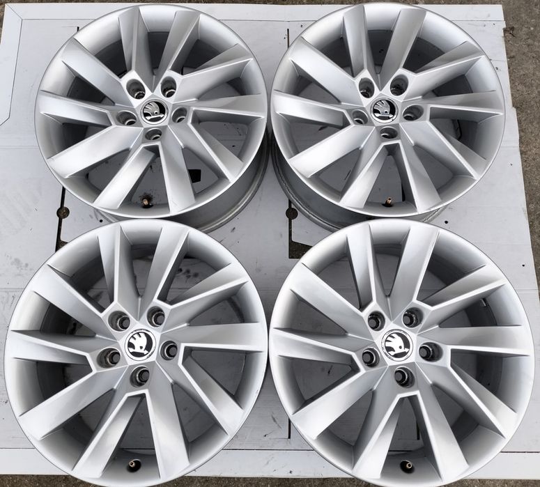 Felgi aluminiowe Skoda SuperB Octavia Karoq 7x17 ET40 5x112