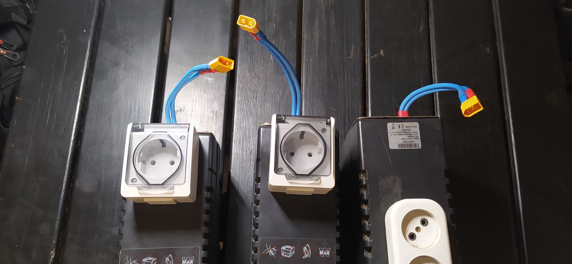 Инвертор, бесперебойник, APC, Powercom