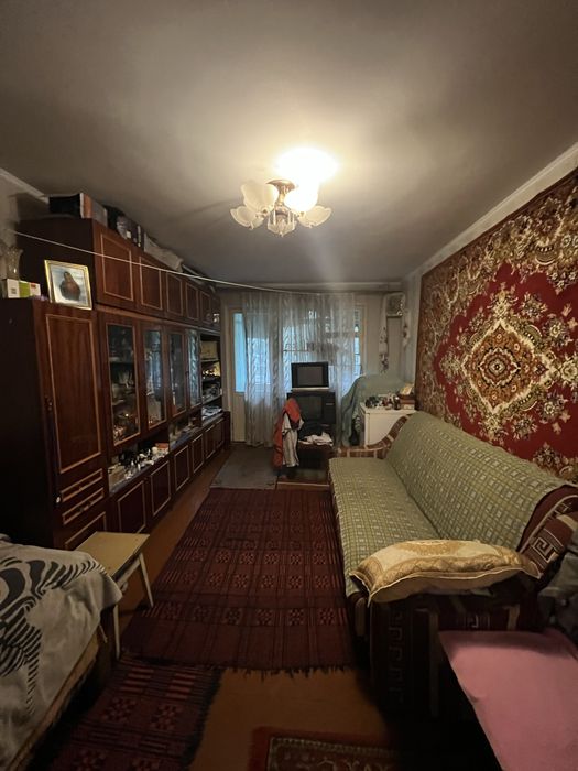 Продаж 2 кімнатної квартири на Львівський.