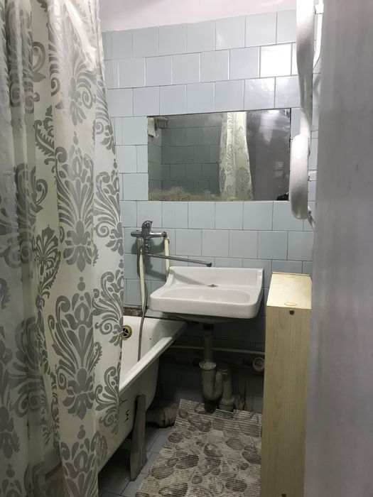 Оренда 2 кімнатної квартири по вул Богдана Хмельницького