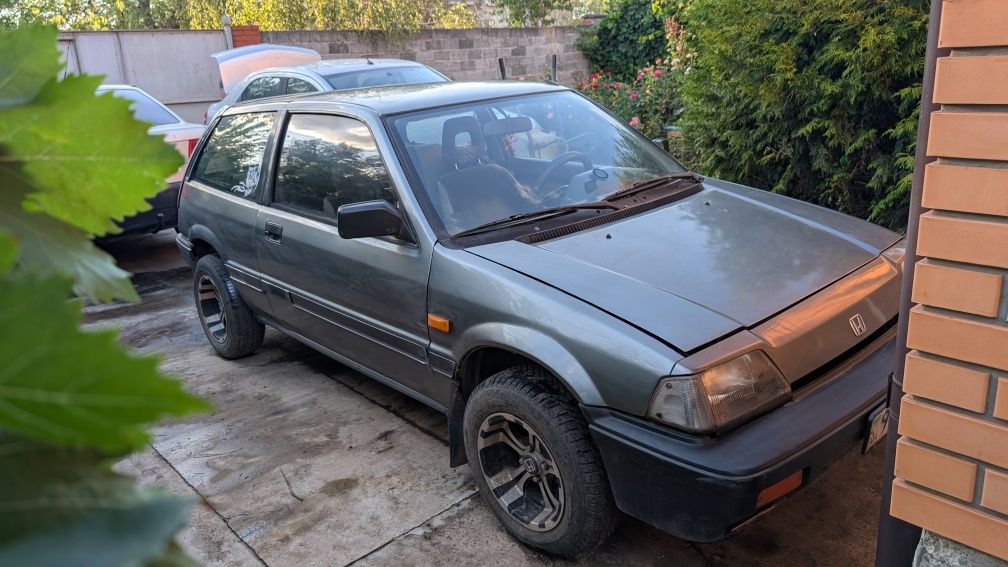 Honda civi 3 1986 року