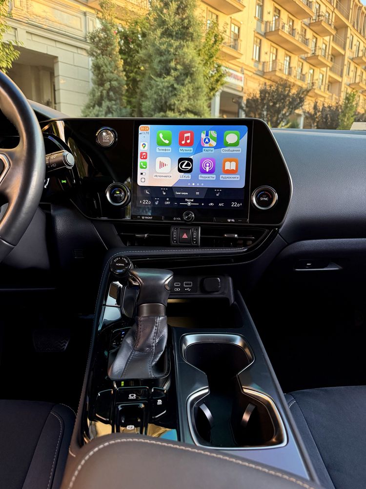 Пррдам офійійний Lexus Nx 200 Urban