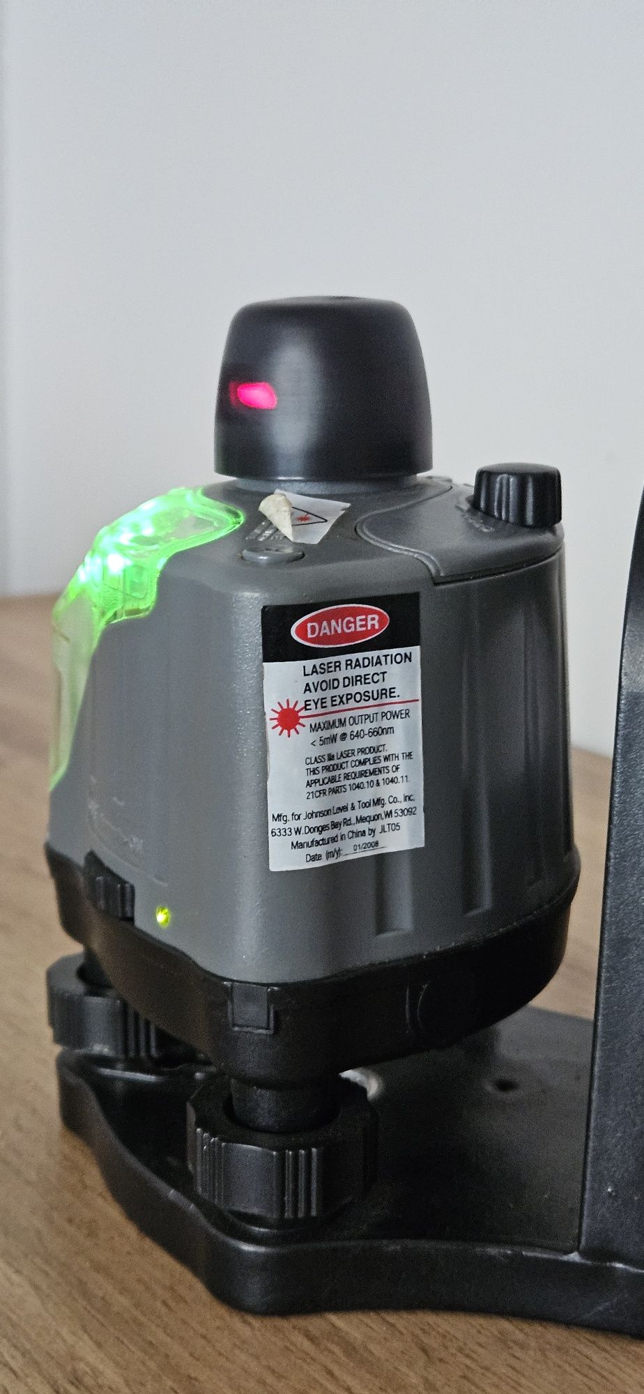 Laser rotacyjny Johnson z walizką, statywem