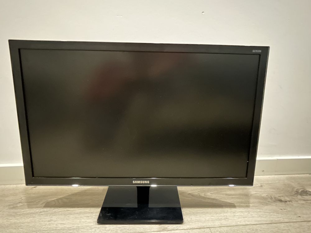 Monitor Gaming SAMSUNG S27E330H