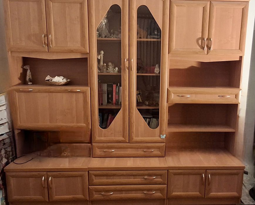 Meble pokojowe używane