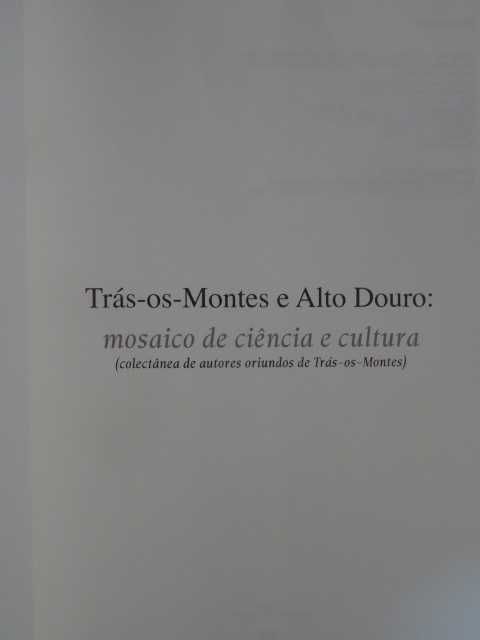 Trás-os-Montes e Alto Douro de Armando Palavras