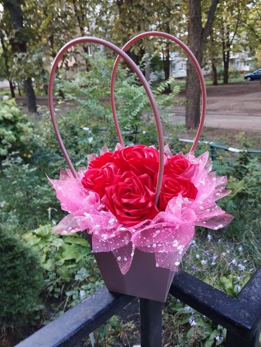 Букет ,Роза из атласных лент.