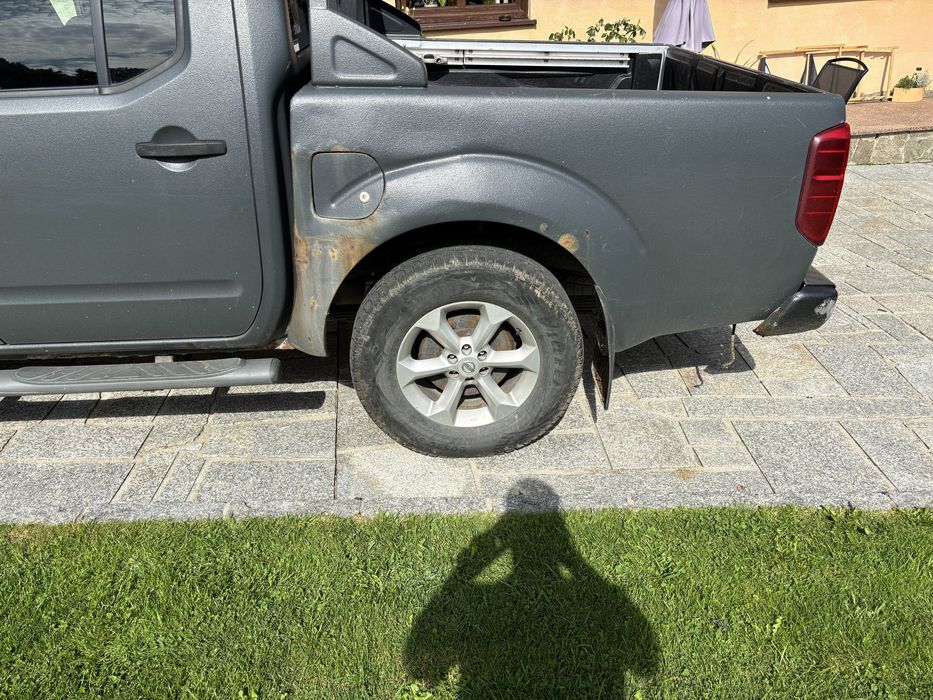 Nissan Navara D40