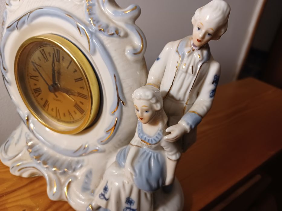 Conjunto figuras porcelada