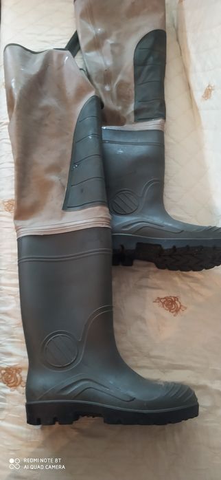 Buty kalosze na ryby 45 60 zł