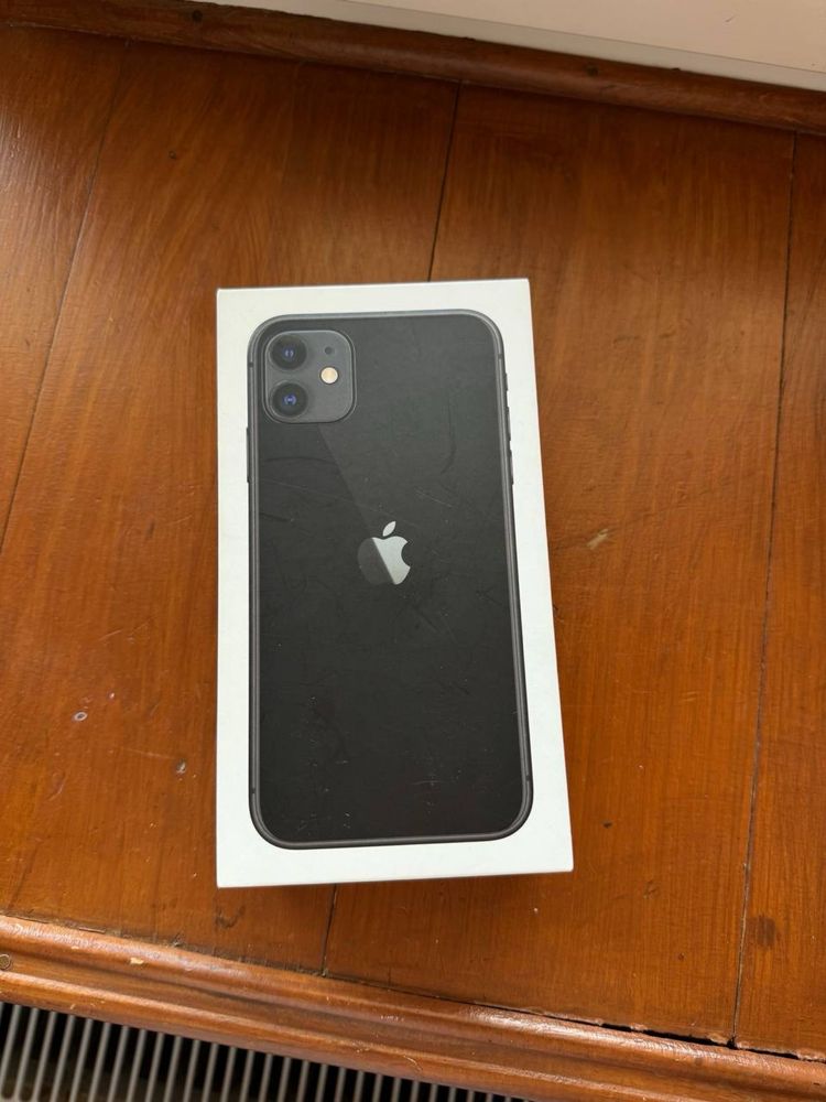 iPhone 11 / 64gb