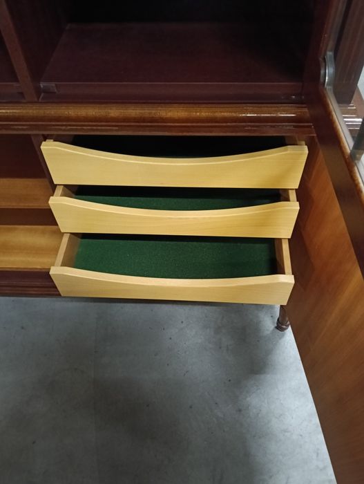 Piękna antyczna witrynka serwetnik styl gustawiański