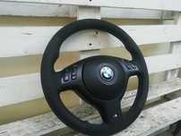 Volante bmw personalizado linhas M Alcântara pele perfurada carbono