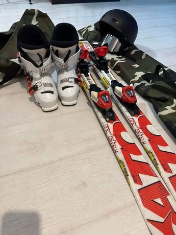 Zestaw narciarski narty 110 cm buty gogle kask i pokrowiec