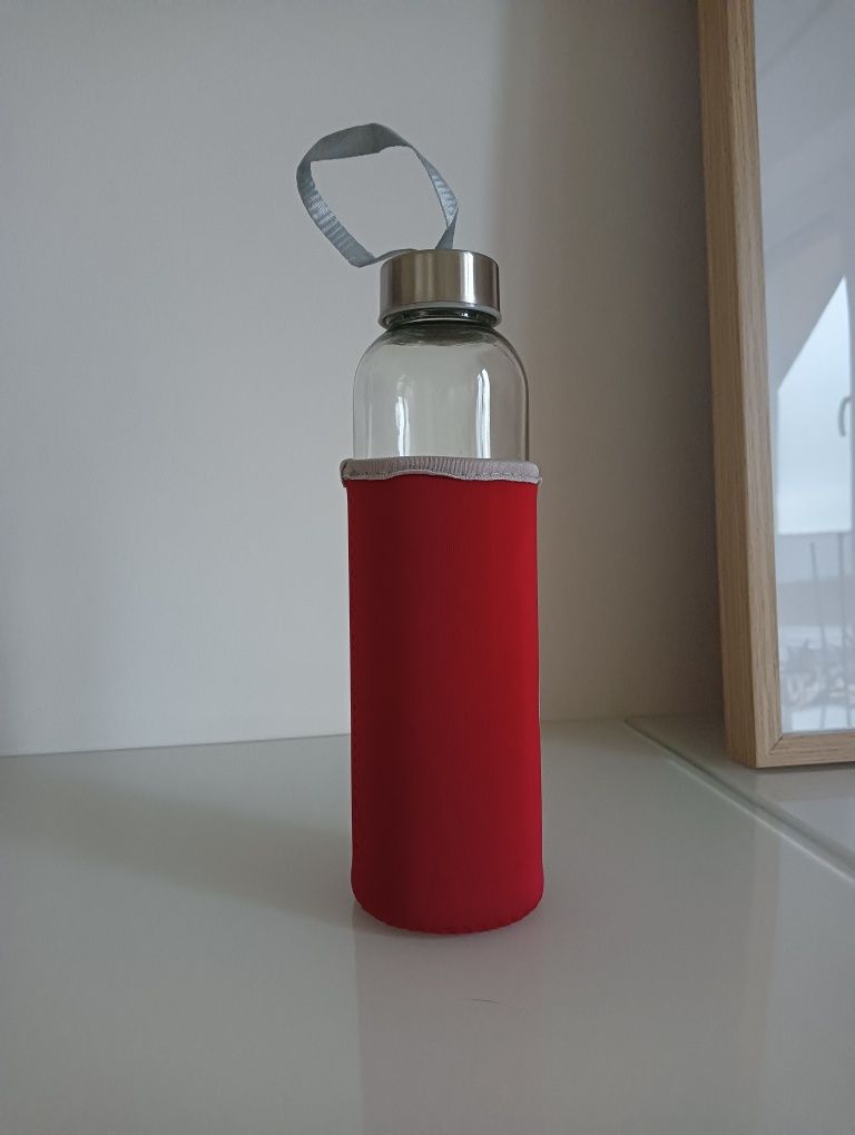 Butelka szklana z ocieplaczem