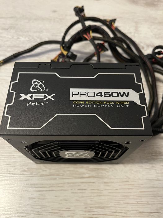 Zasilacz XFX Pro 450W ATX 80 Plus Bronze