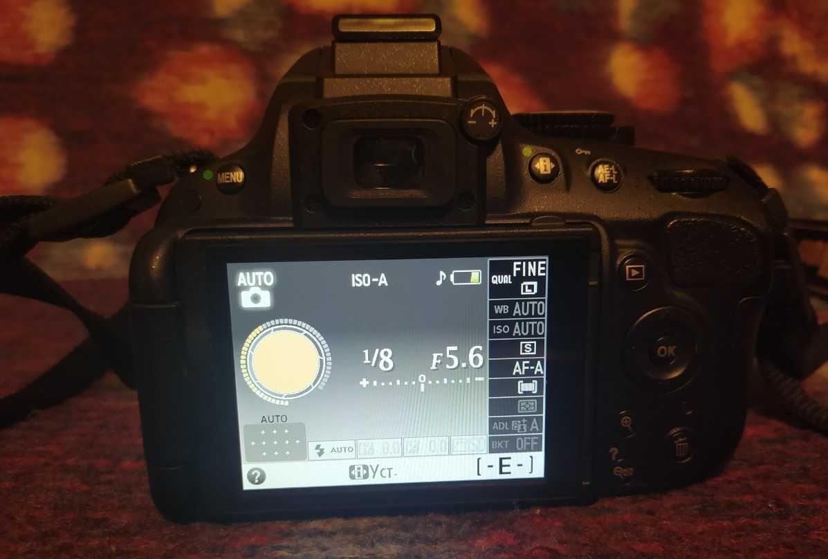 Nikon d5100 18-55мм VR