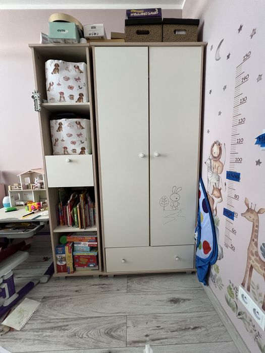 Zestaw mebli dzieciecych klupś zajączek