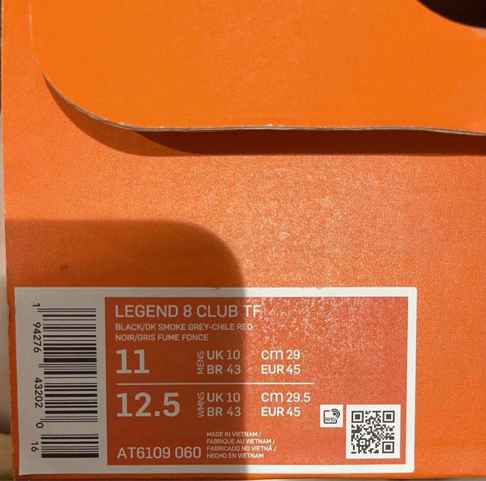 Кроссовки Nike LEGEND 8 CLUB TF