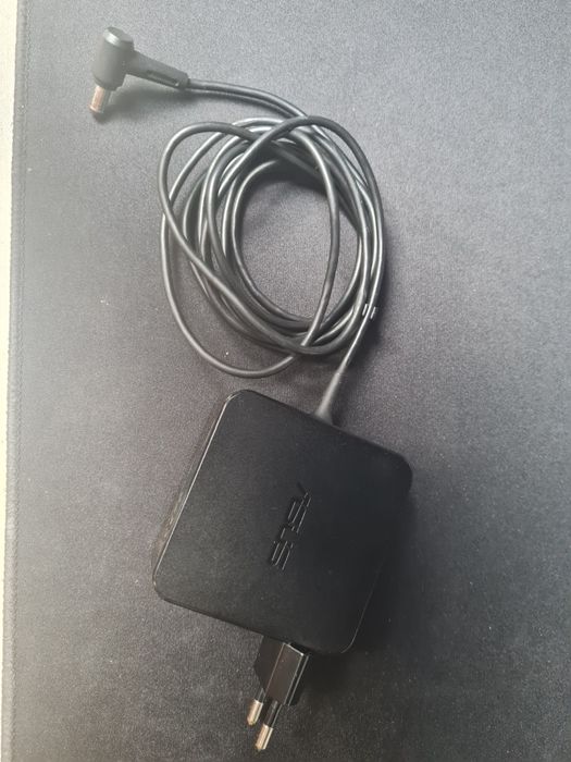 Laptop ASUS F550L Windows 11