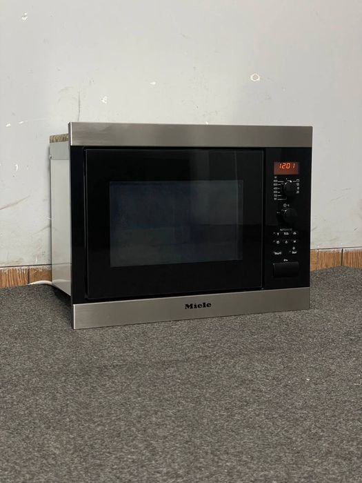 Вбудована мікрохвильова піч Miele M 8150 в ІДЕАЛЬНОМУ стані