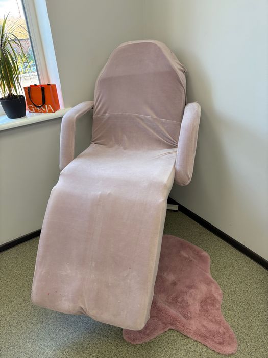 Кушетка косметологічна