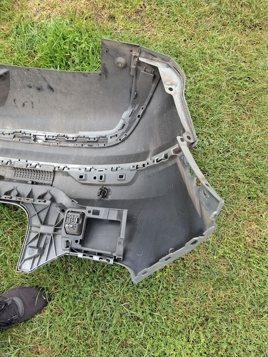 Zderzak tył audi Q2 Sline 81A807511B