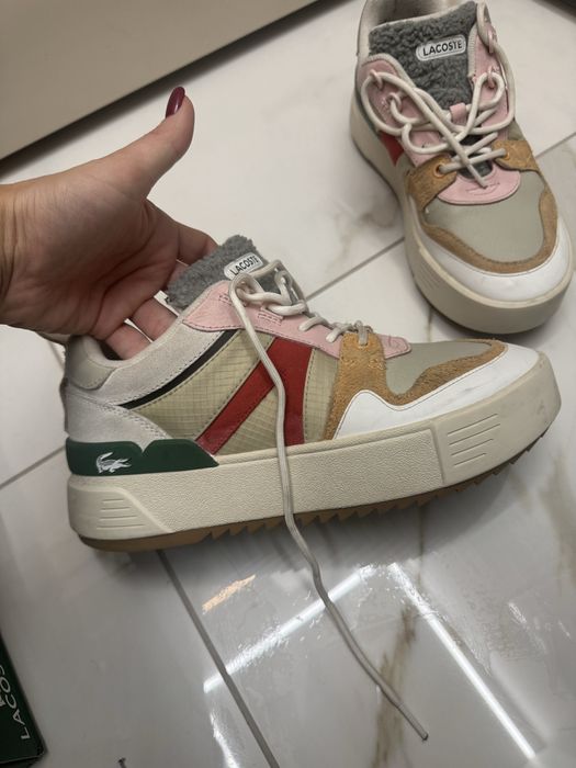 Lacoste сеікерси жіночі