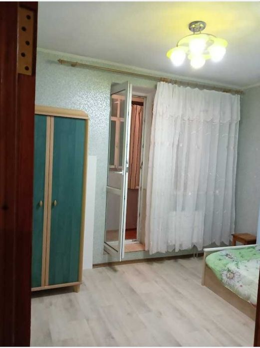 Сдам 2х комн квартиру м.Дворец Спорта в новострое