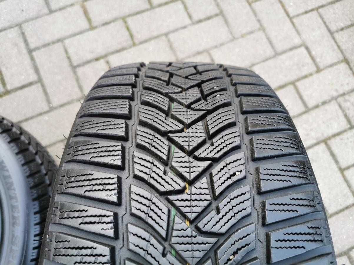 225/45 91H R17 DUNLOP Winter Sport5 2017r 8mm Zimowe Opony 4szt