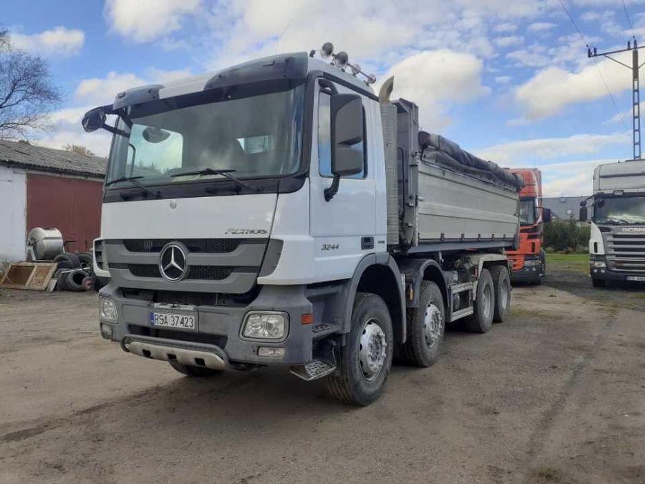 Mercedes Actros 3244, 2010r. 8x4, wywrotka