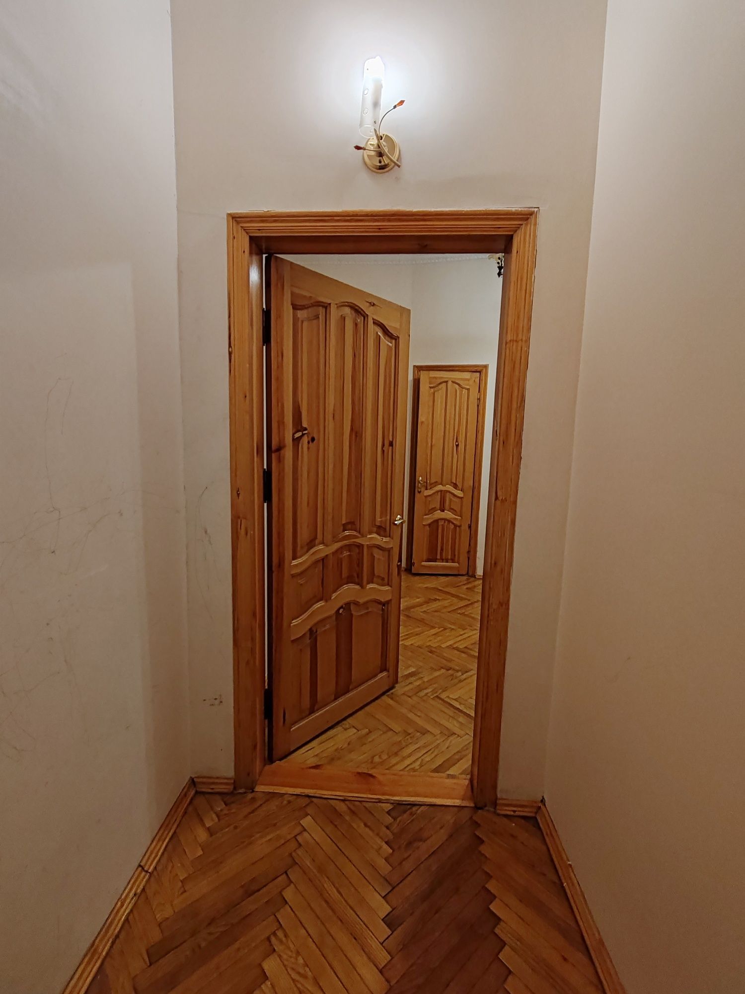 Здається квартира на Подолі