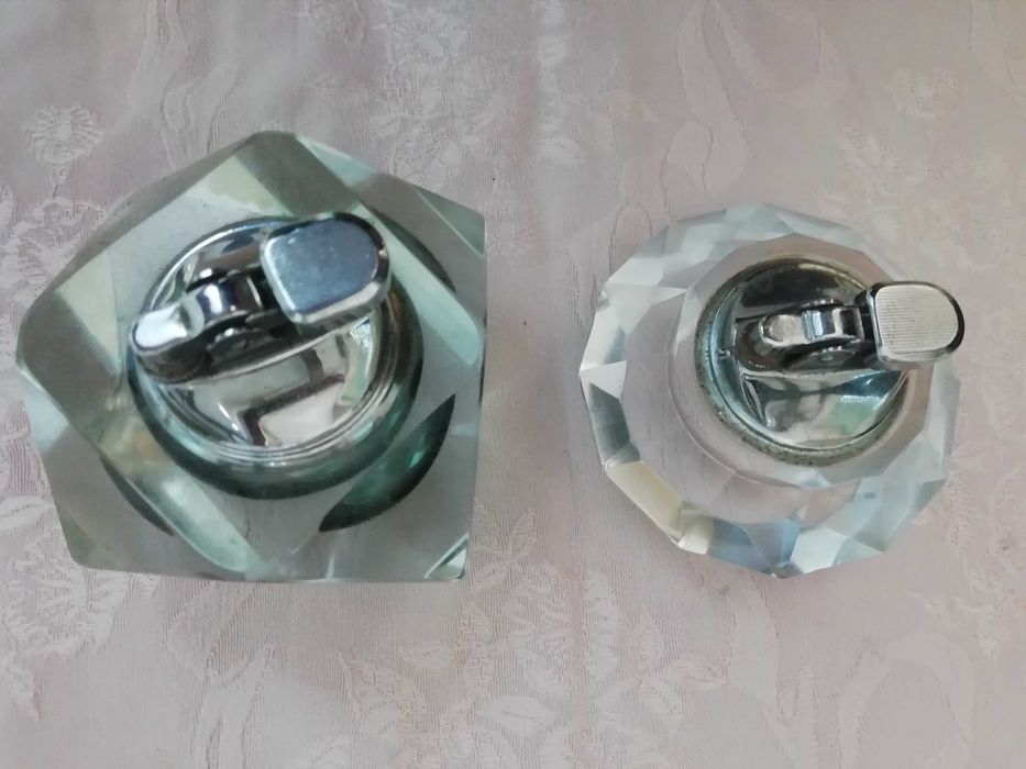 Isqueiros de mesa em vidro - Grandes e Vintage