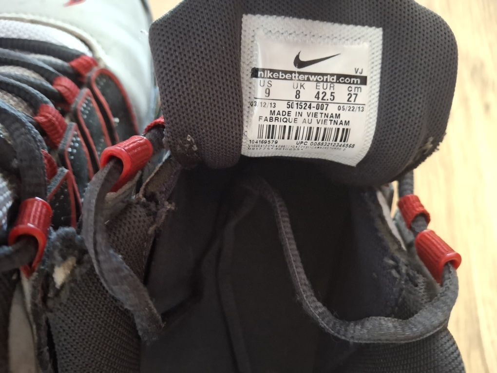 Nike shox nz rozmiar 42,5