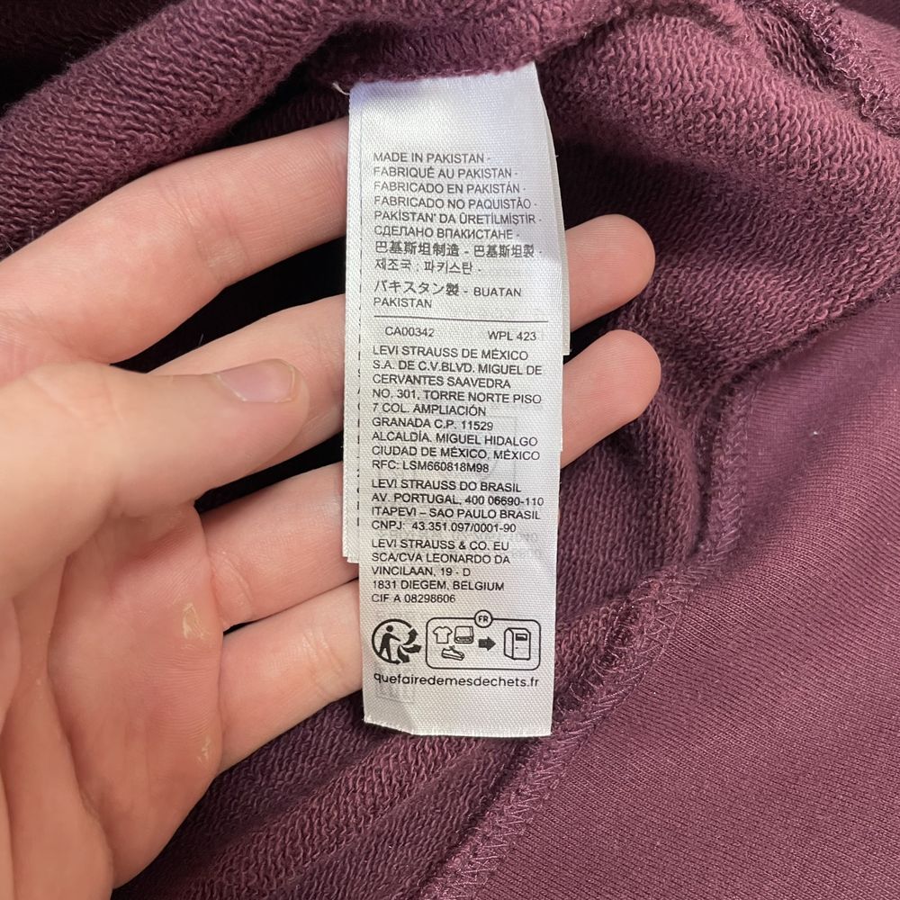 Новое Худи Levis.M