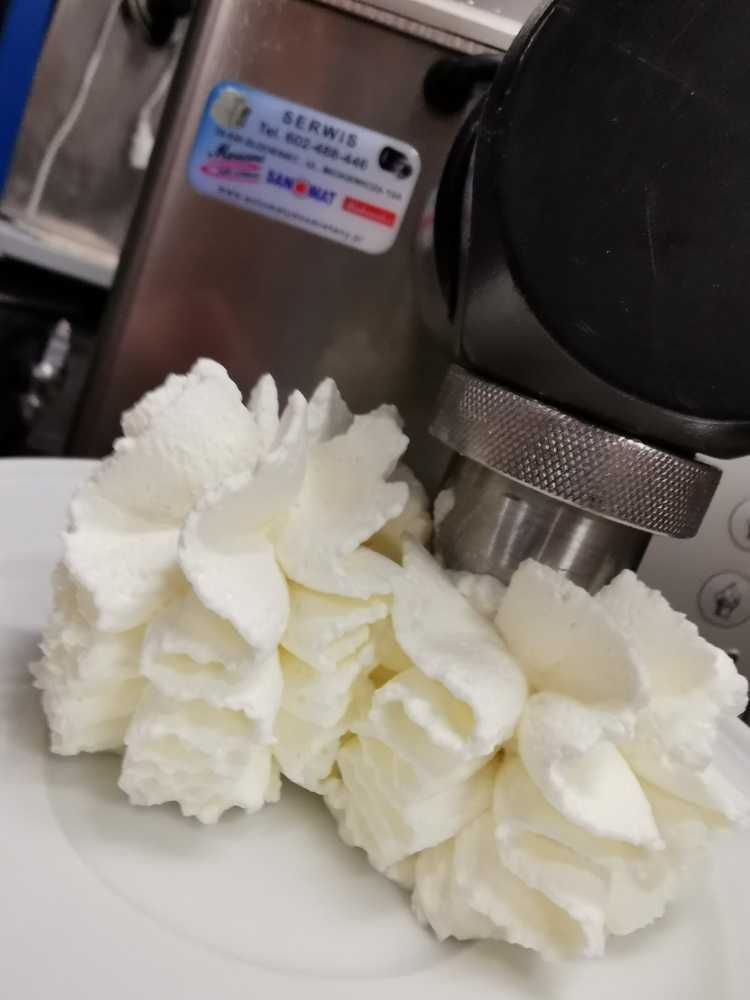 Automat Maszyna Ubijaczka Śmietaniarka Mussana Pony Microtronic 2 litr