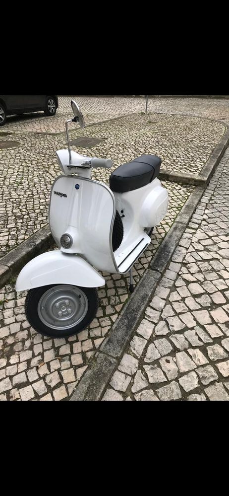 Vende-se Vespa 50 s