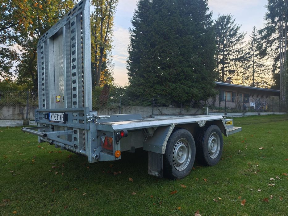 Przyczepa do przewozu koparki Lorries TPM 27 3115 –pierwszy właściciel