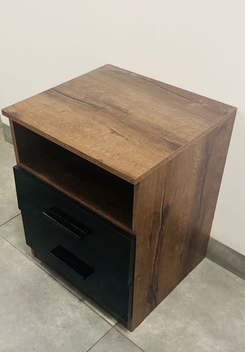 Szafka nocna stan idealny