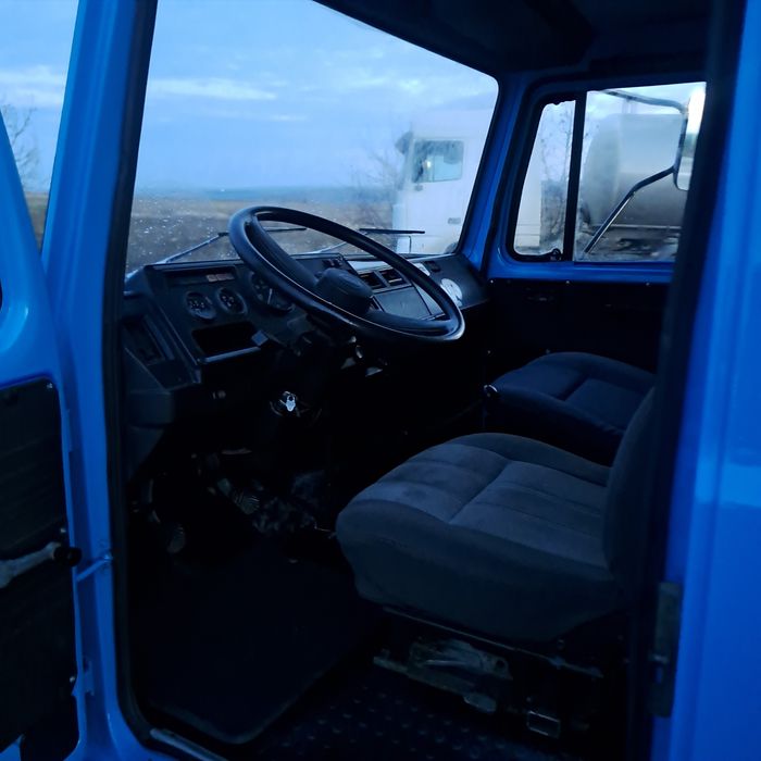 Газ 3307 після реставрації.