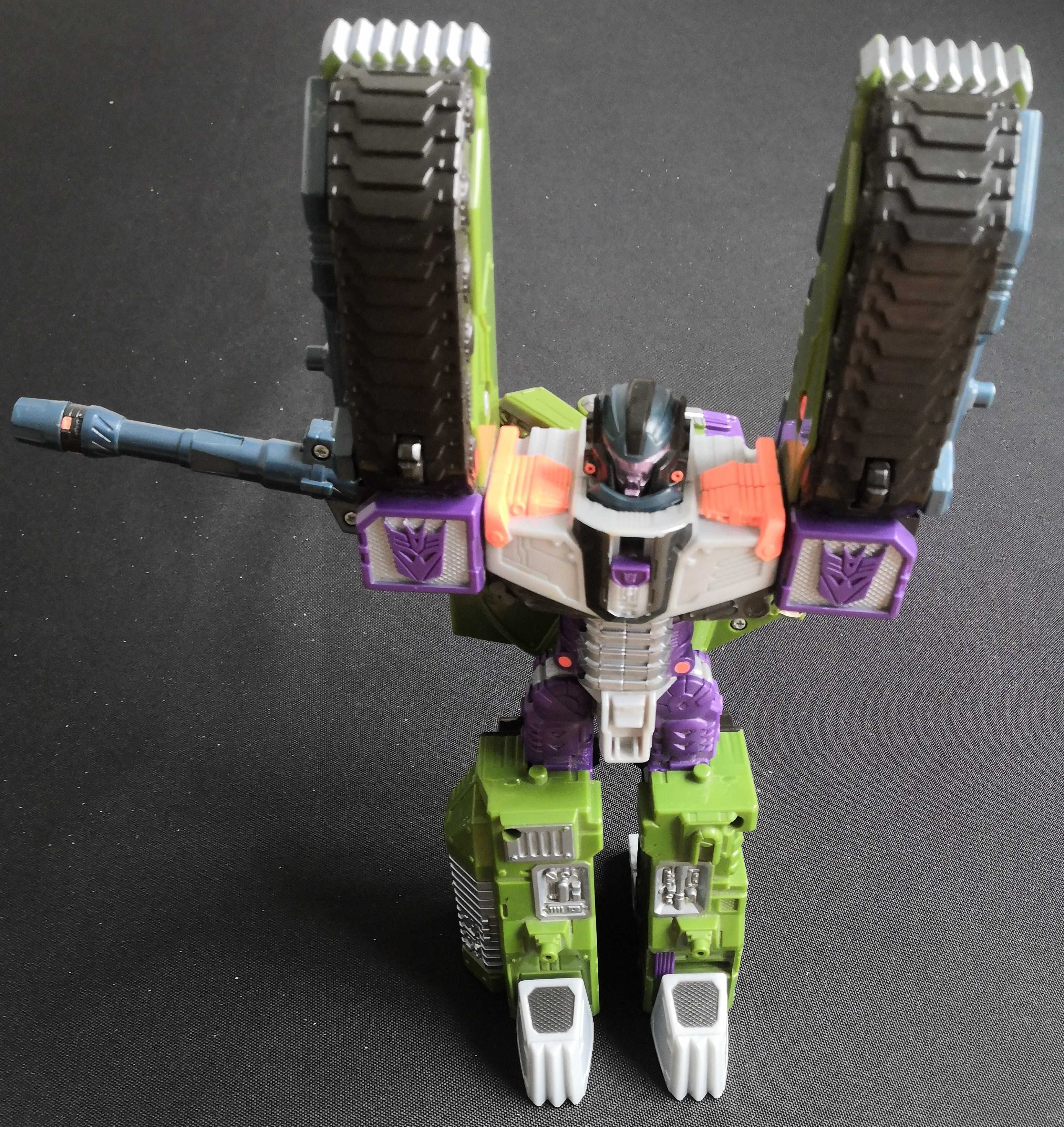 Transformers Armada Megatron firmy Hasbro