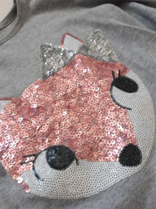 H&M Dzianinowy sweterek z cekinowym lisem szara cekiny r.134-140.
